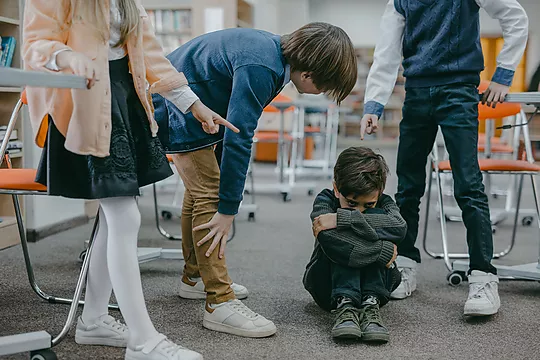 Bullying: com detectar-lo i com ajudar un nen/a o adolescent que el pateix